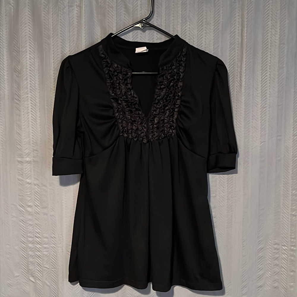 Daytrip Ruffled Top - Picture 1 of 4